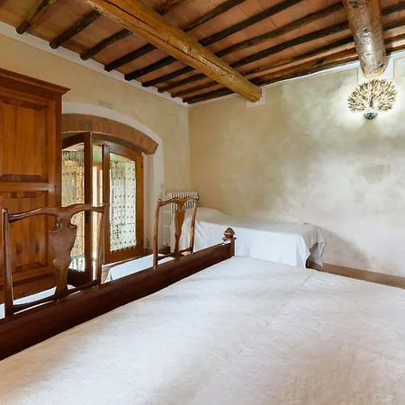 Montepulciano By Mmega